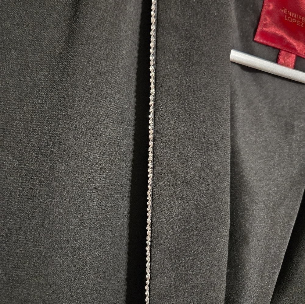 Jennifer Lopez Black Blazer With Silver Trim! - Picture 2 of 6